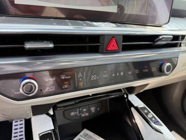 KIA SORENTO - Image 11