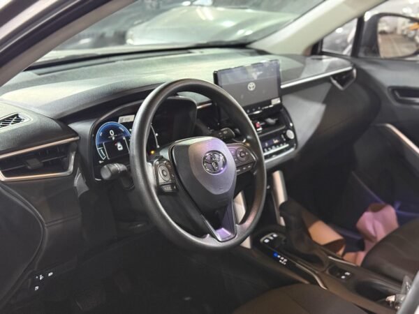 COROLLA CROSS - Image 3
